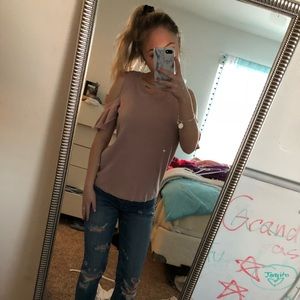 American Eagle t shirt